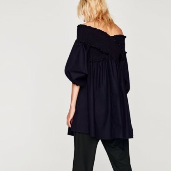 Zara Off The Shoulder Smocked Bodice Cotton Poplin Mini Dress in Black M EUC - Picture 5 of 15